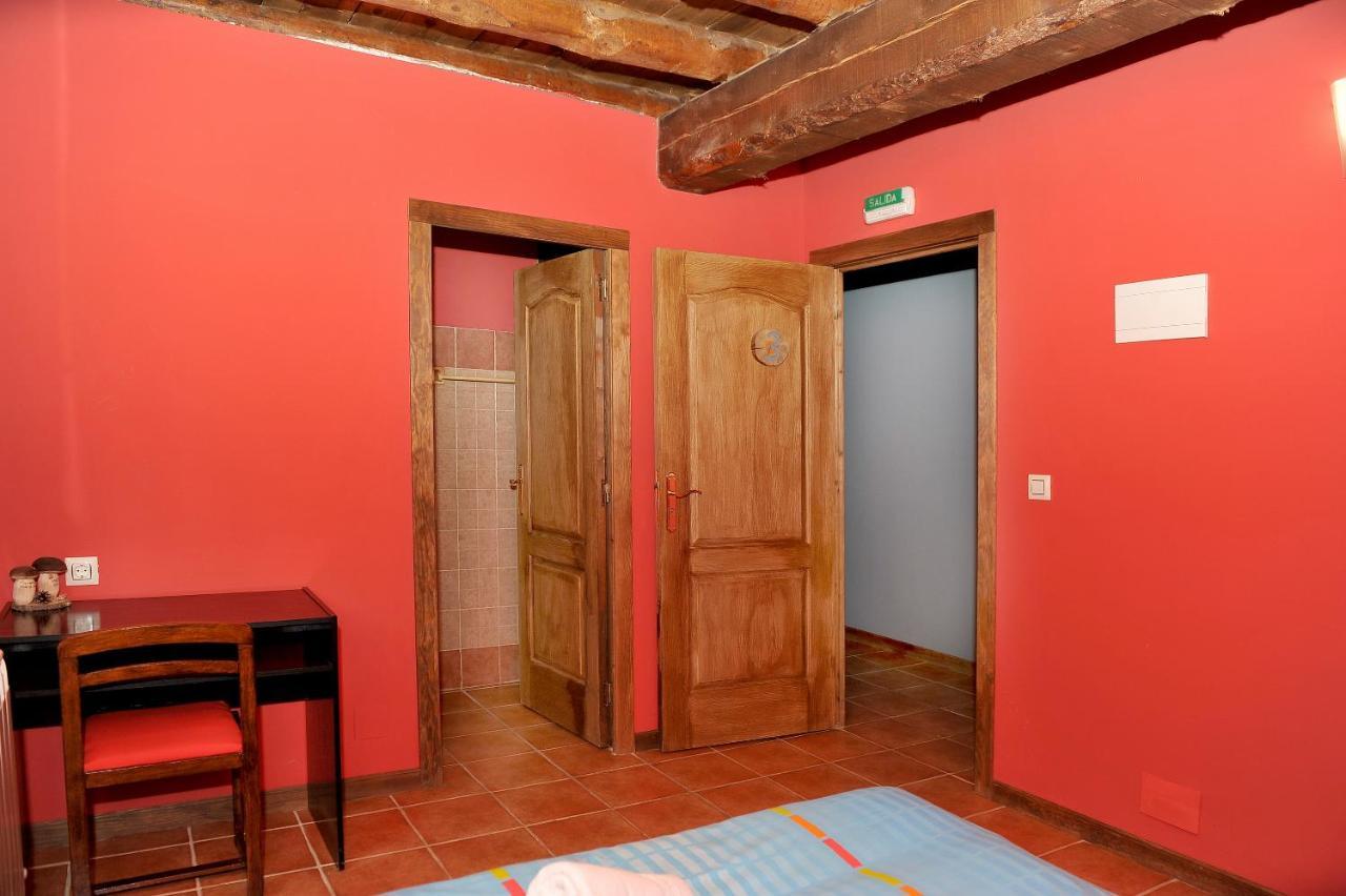 La Cabana De Sara Vinuesa Luaran gambar